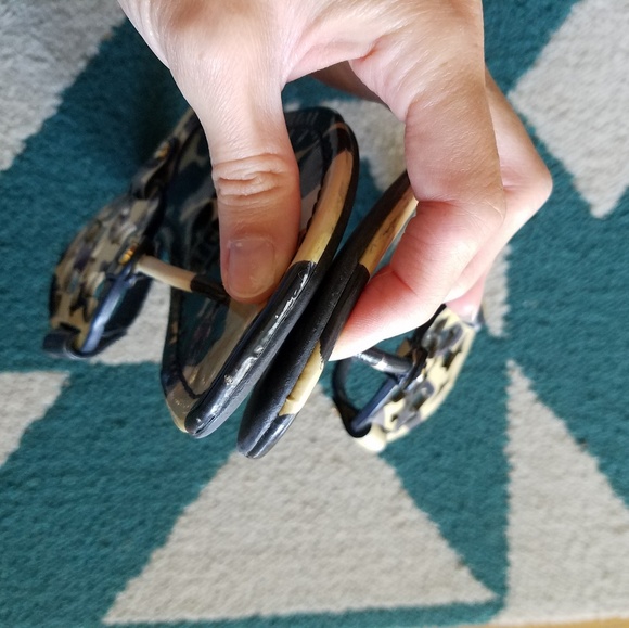 {Tory Burch} Patent Floral Miller - Picture 3 of 8